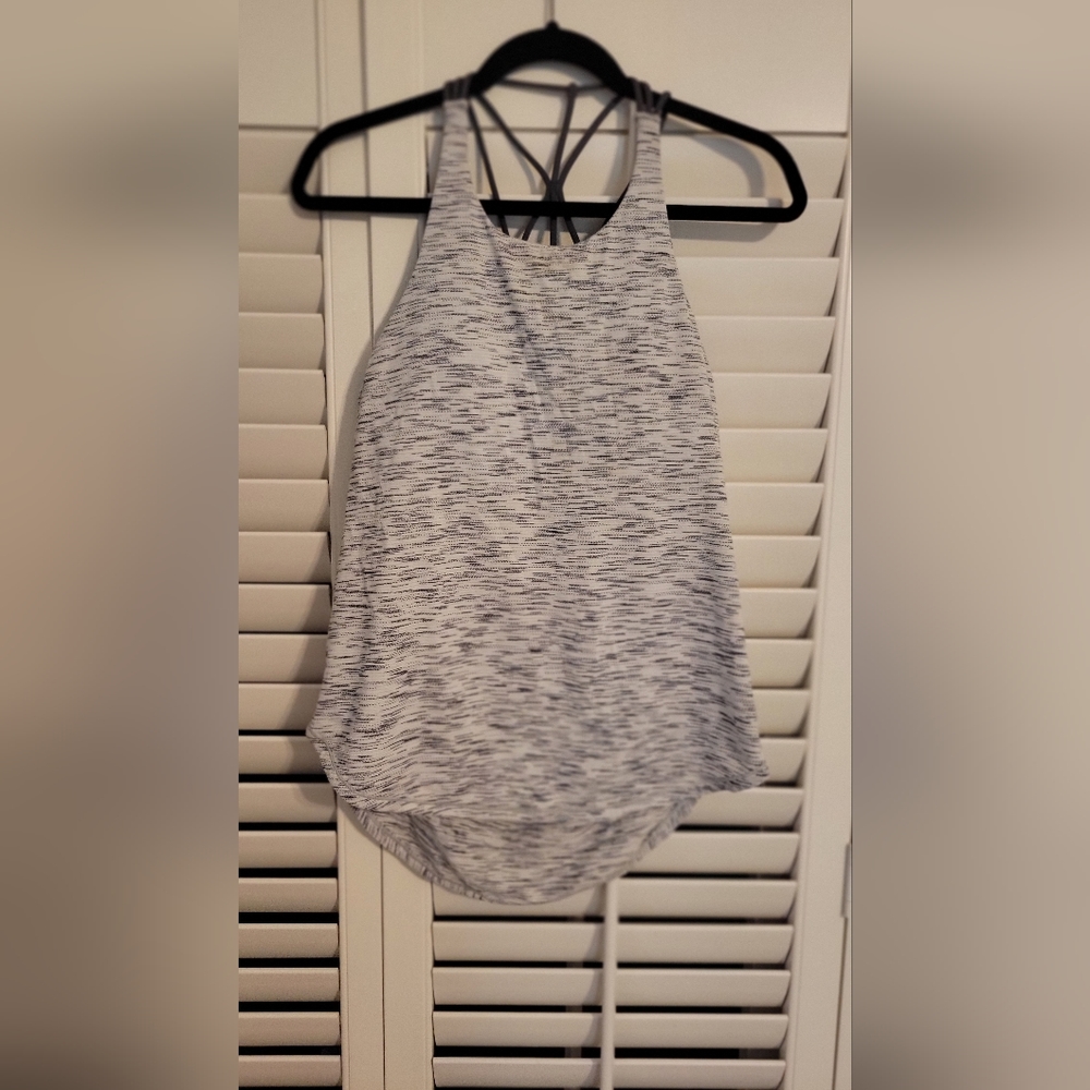 Lululemon Size 8 Tank